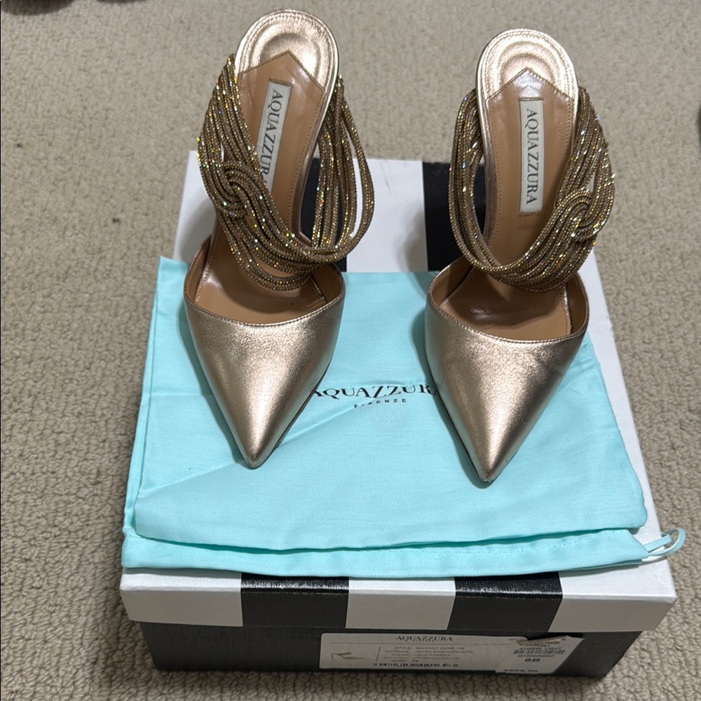 Aquazzura Gold Heels with Pointed Toe and Slingback Design